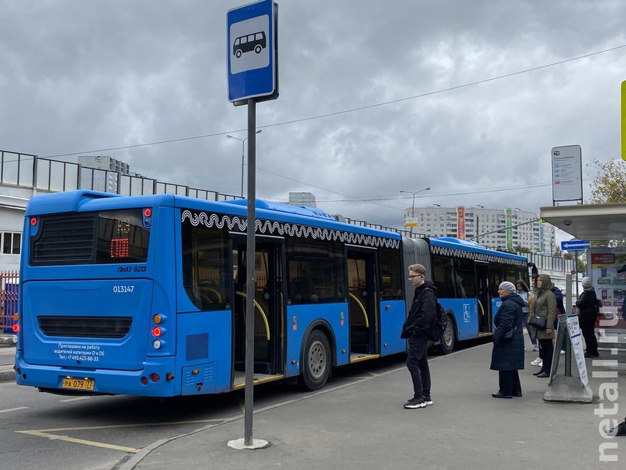 Маршрут 400. Новый общественный транспорт. Новые автобусы в Москве. Автобус 28 Москва. Экология Швеции автобусы.